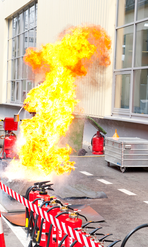 Räumungshelfer Brandschutzhelferschulung AD Crew Arbeitsschutz Arbeitssicherheit